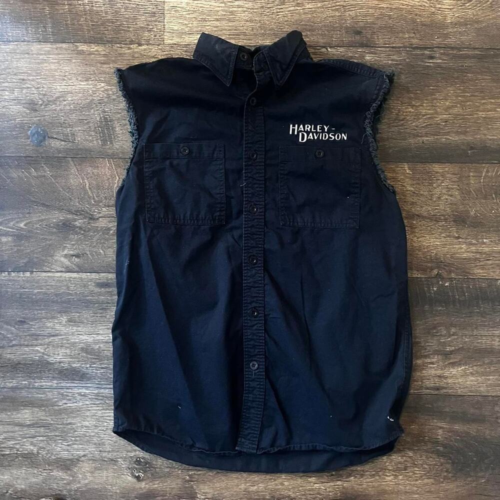 Black harley davidson sleeveless button up size medium